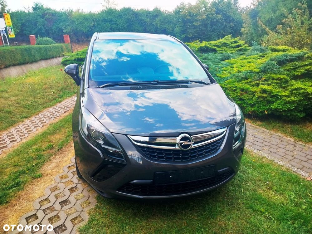 Opel Zafira 1.4 T Cosmo EcoFLEX S&S - 4