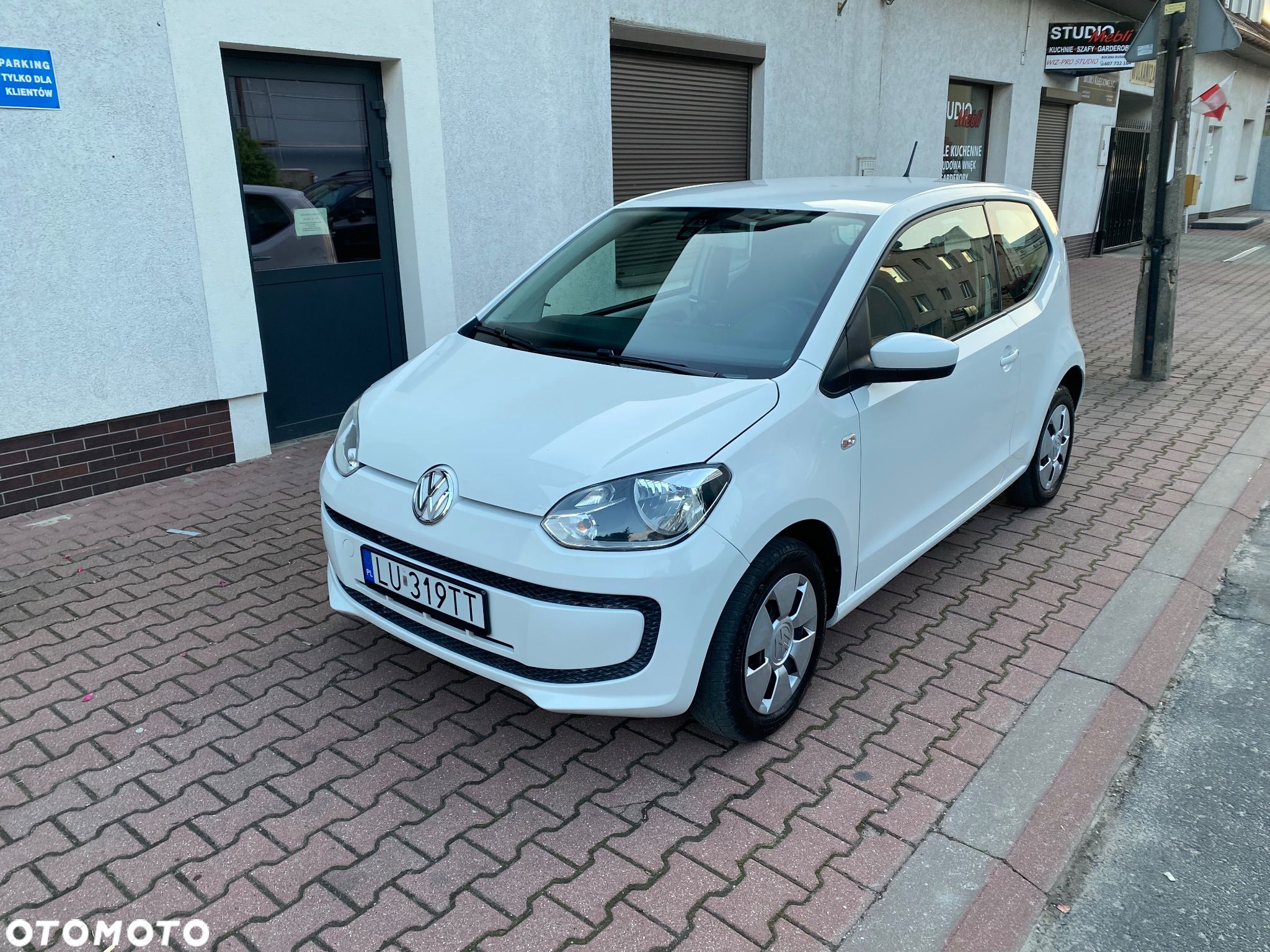 Volkswagen up! - 1