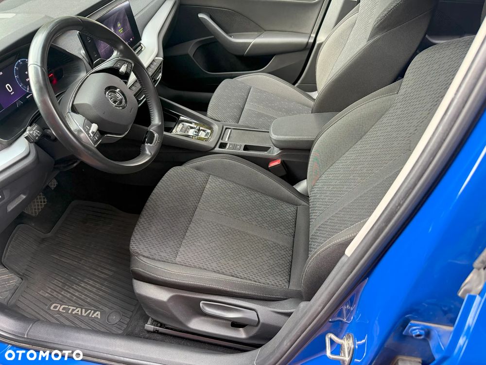 Skoda Octavia 2.0 TDI Style DSG - 12