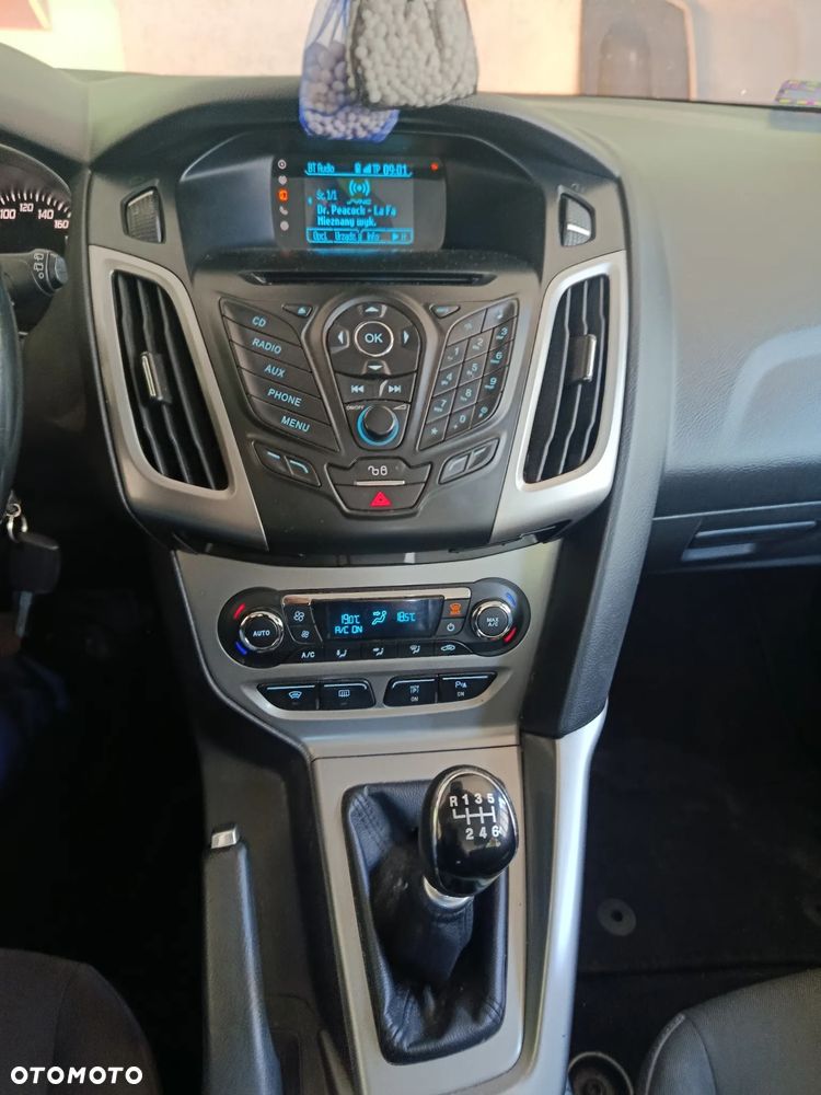 Ford Focus - 10