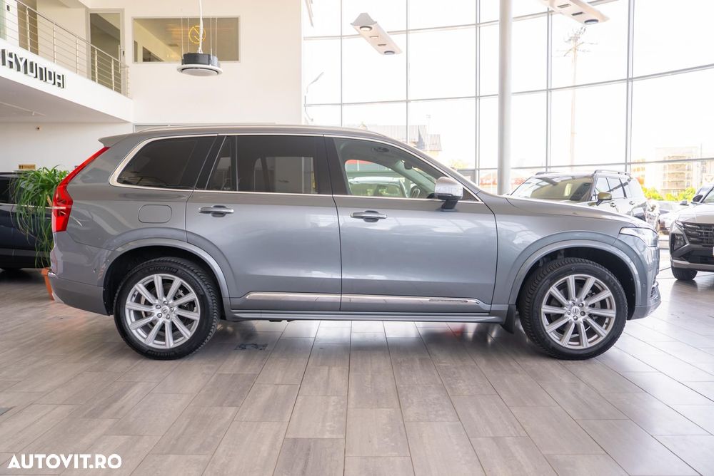 Volvo XC 90 D5 AWD Geartronic Inscription - 10