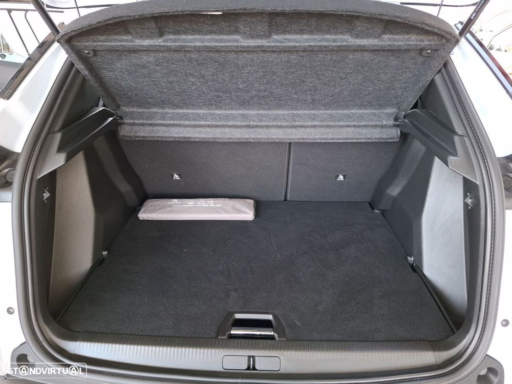 Peugeot 2008 1.2 Hybrid Allure e-DCS6 - 7