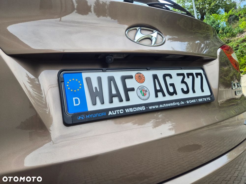 Hyundai ix35 2.0 CRDi 4WD Automatik Fifa World Cup Gold Edition - 29