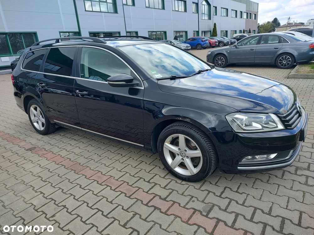 Volkswagen Passat 2.0 TDI Comfortline DSG - 3
