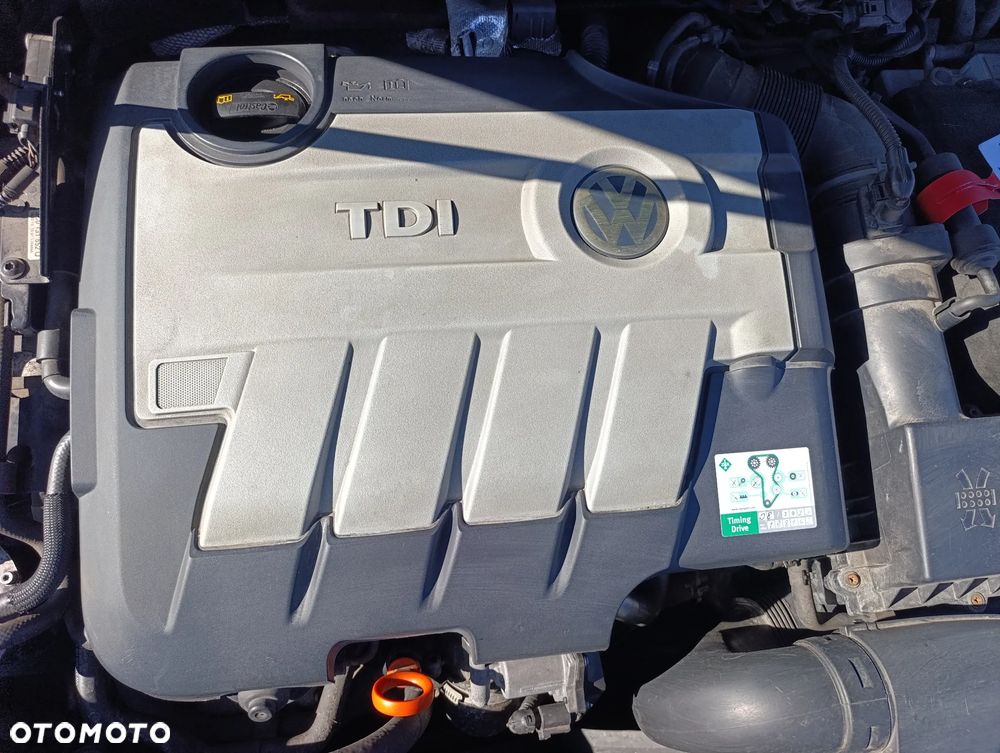 Volkswagen Passat 2.0 TDI Comfortline - 18