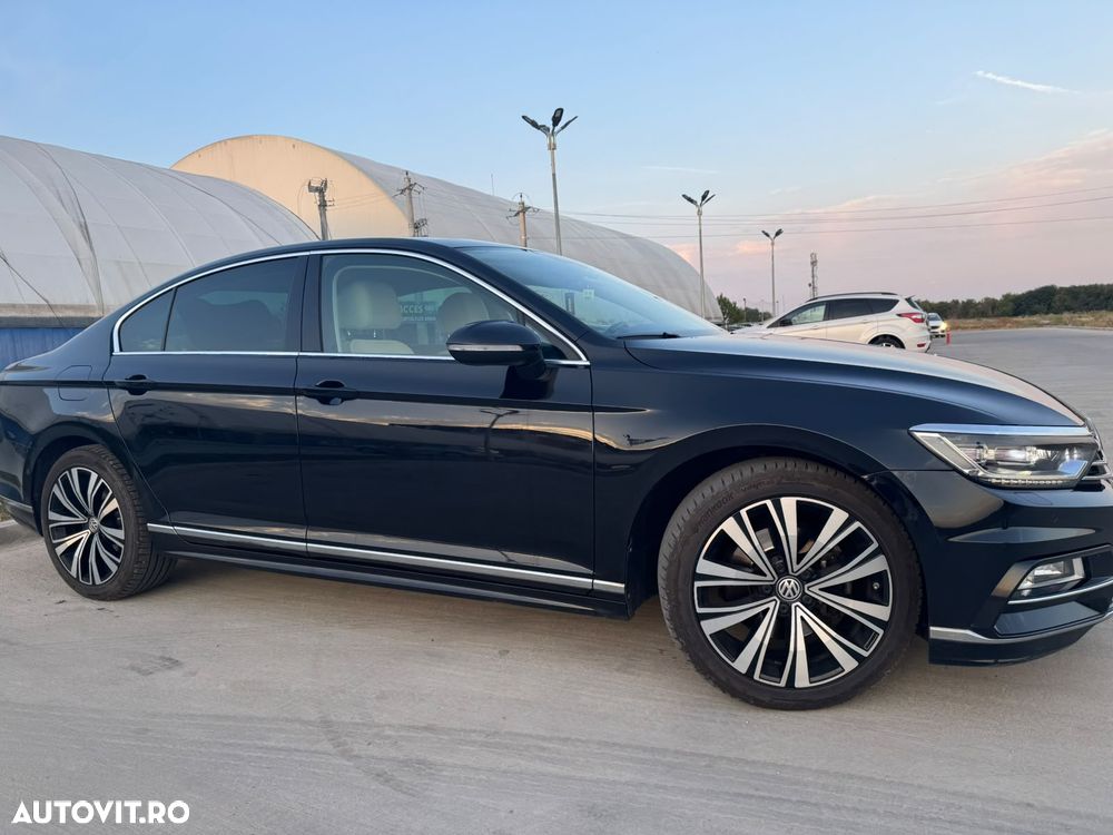 Volkswagen Passat 2.0 TDI R Executive - 3