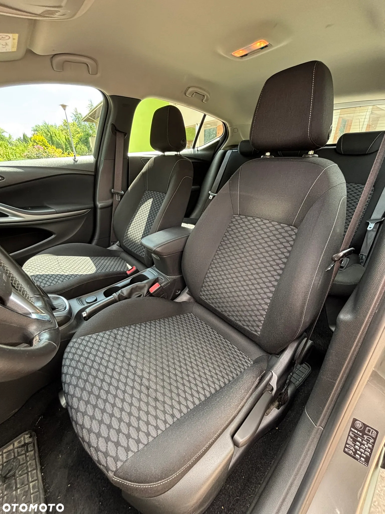 Opel Astra V 1.4 T Elite - 18