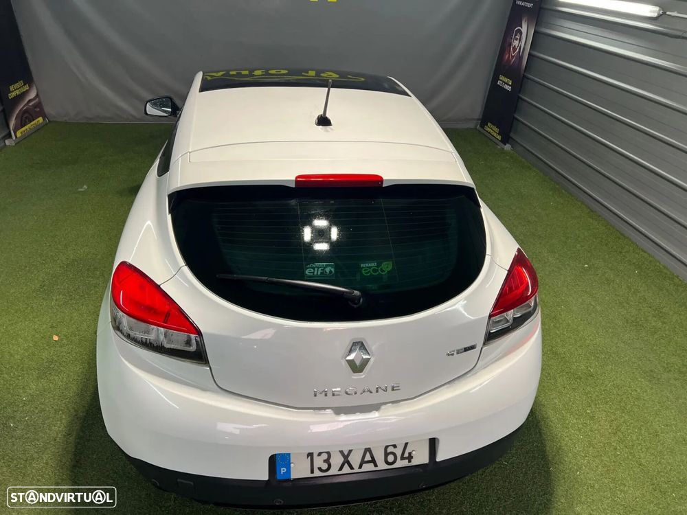 Renault Mégane Coupe 1.5 dCi Bose Edition SS - 4