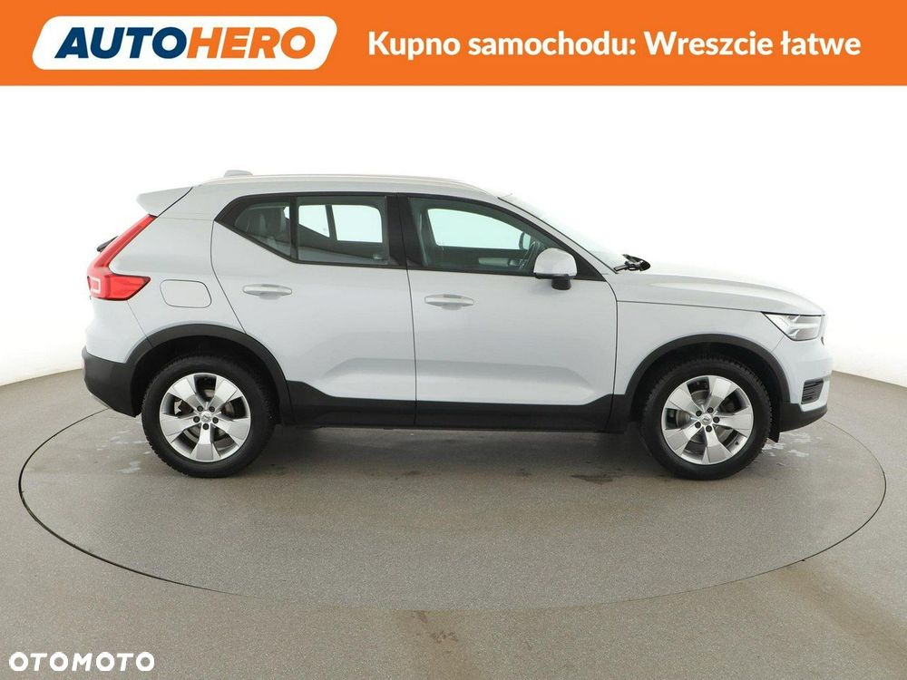 Volvo XC 40 T3 Momentum Pro - 10