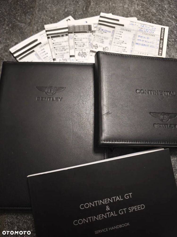 Bentley Continental GT - 24