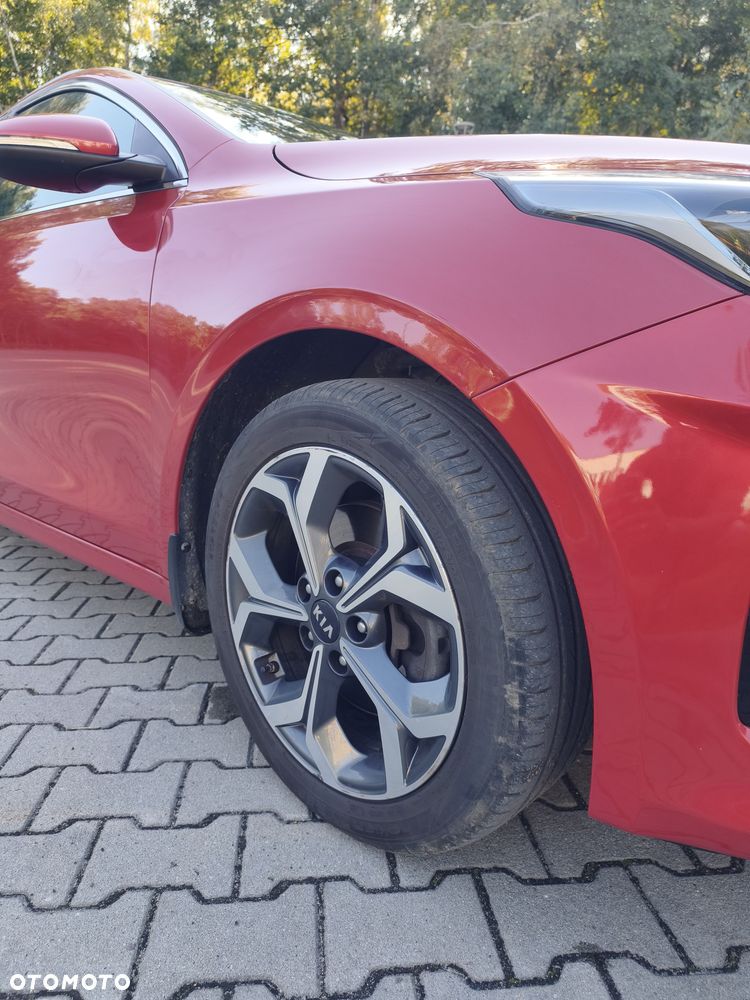 Kia Ceed 1.4 T-GDI L Business Line DCT - 10