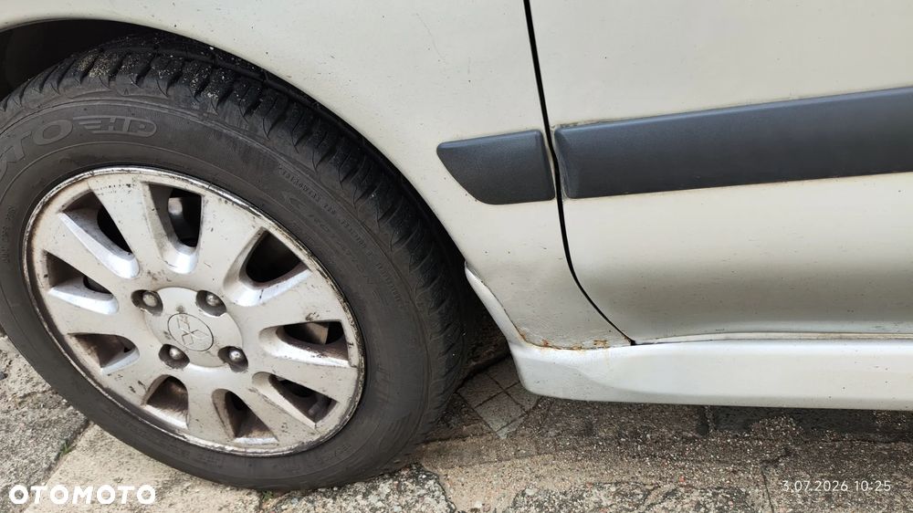 Mitsubishi Carisma 1.9 DID HP Comfort - 9