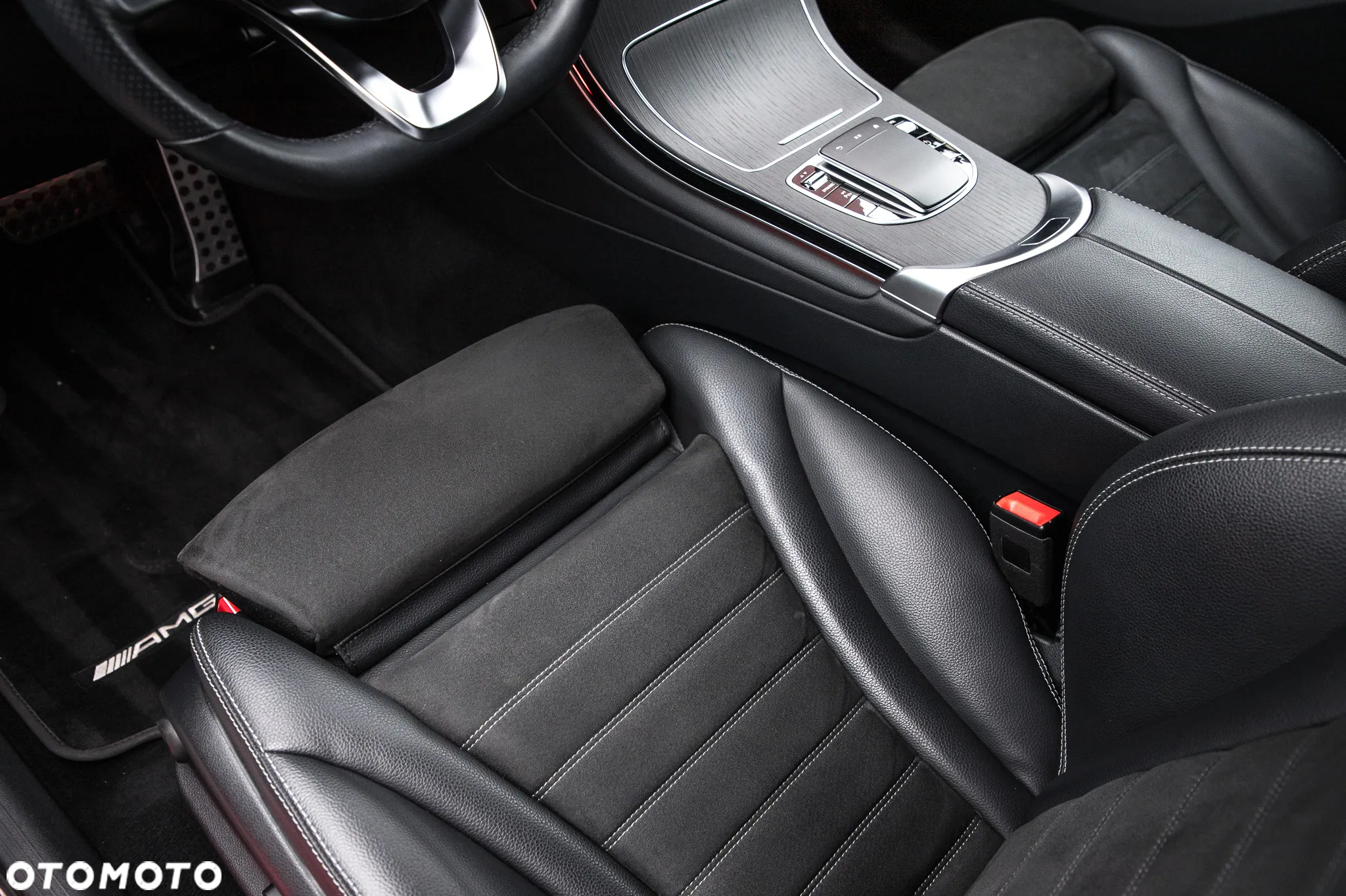 Mercedes-Benz GLC 350 d 4Matic 9G-TRONIC AMG Line - 22