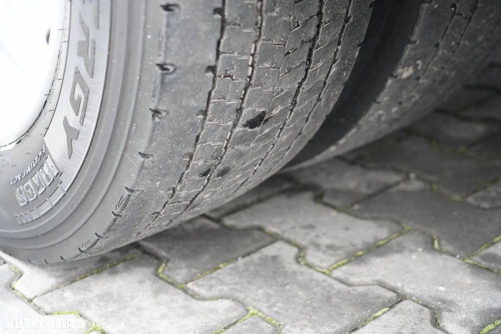 Volvo FH 500 / SOLOWKA / 6X2 / MEGA / PUNTE RIDICATĂ / TV - 17