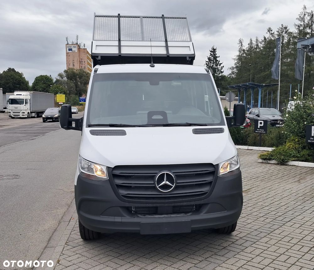 Mercedes-Benz Sprinter - 10