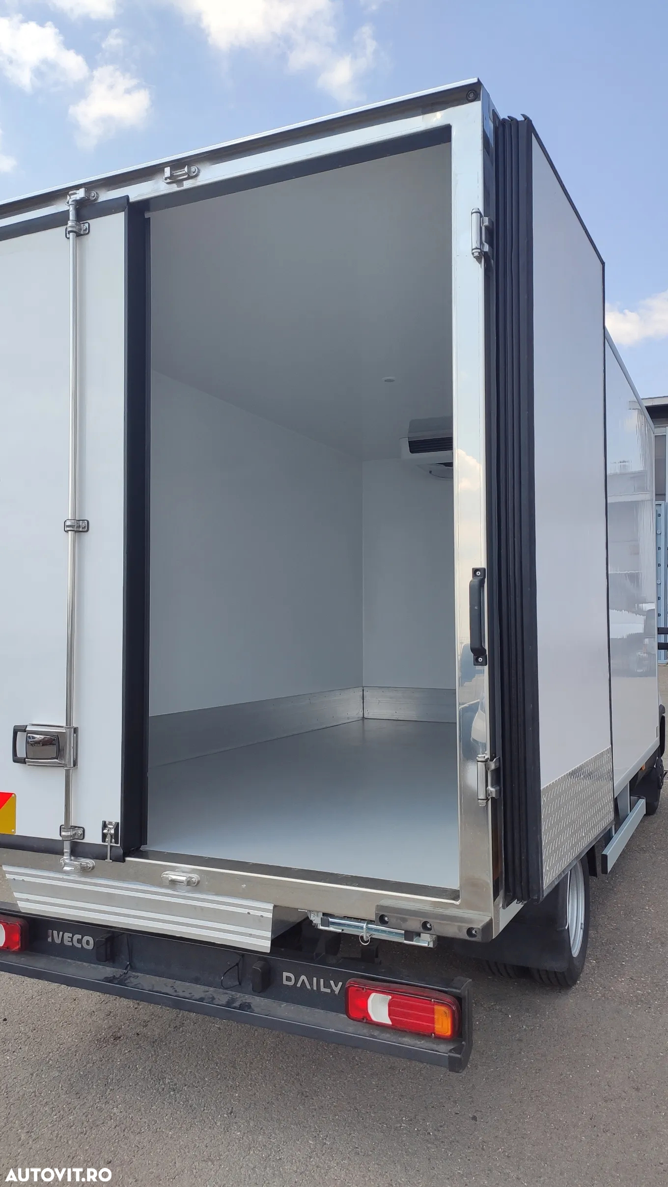 Iveco Iveco Daily izoterm 3,5t MMA - 14