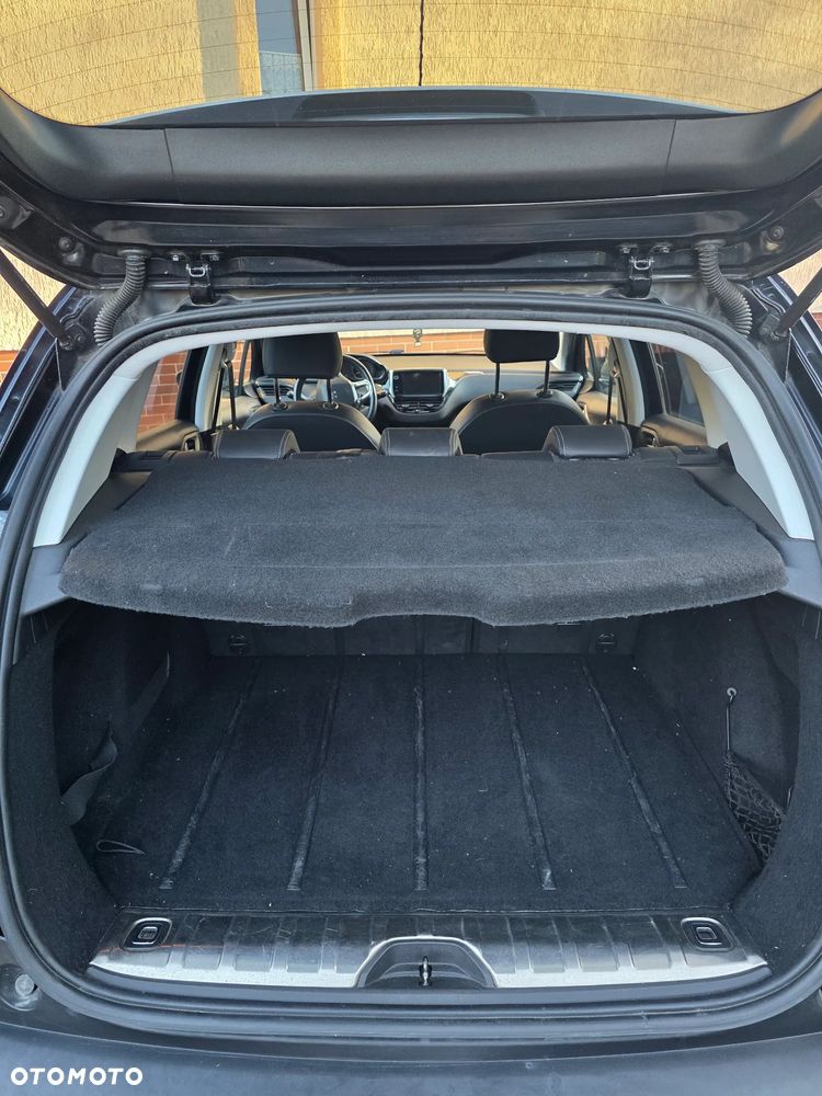 Peugeot 2008 e-HDi FAP 92 STOP & START Allure - 14