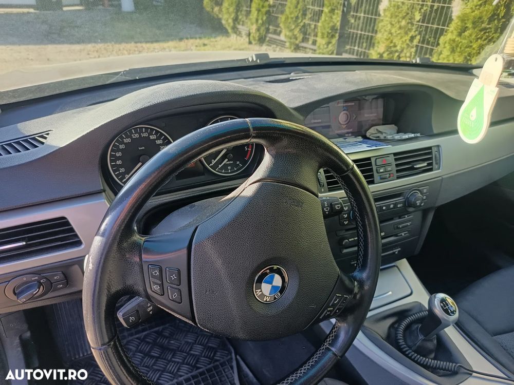 BMW Seria 3 320d DPF Edition Exclusive - 6