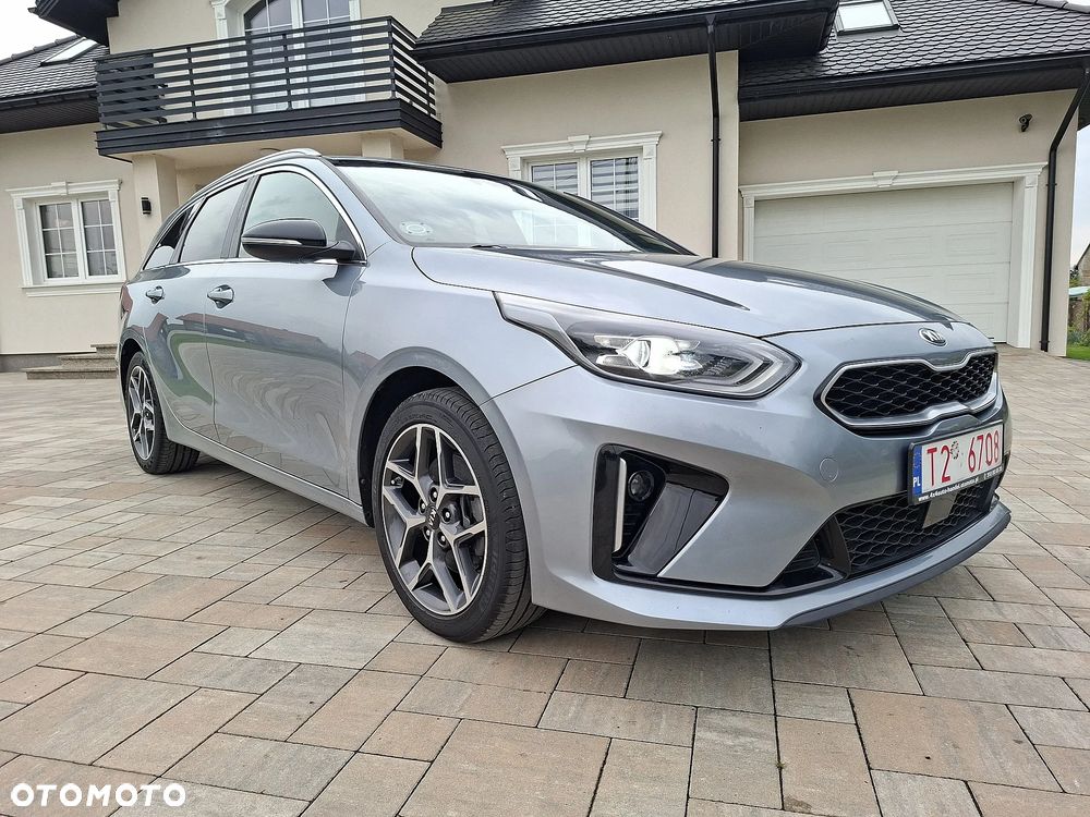 Kia Ceed 1.6 CRDi DCT GT Line - 4