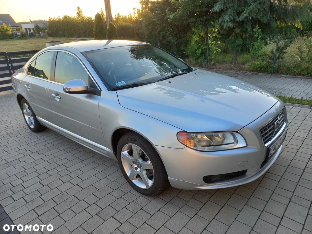 Volvo S80 2.0D Momentum - 1