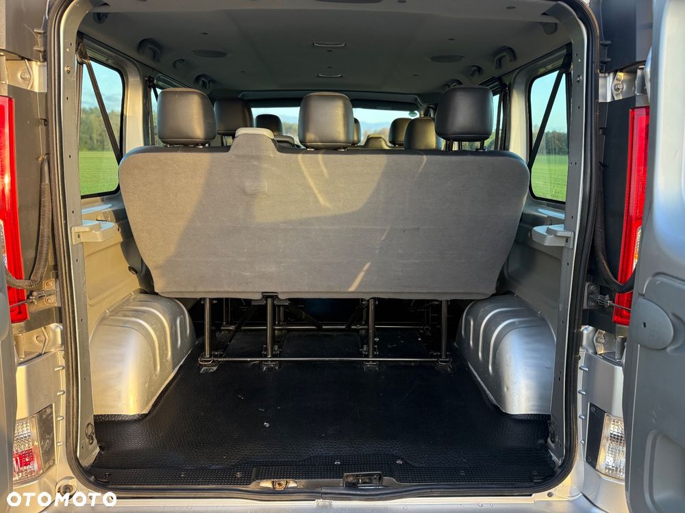 Renault Trafic - 38