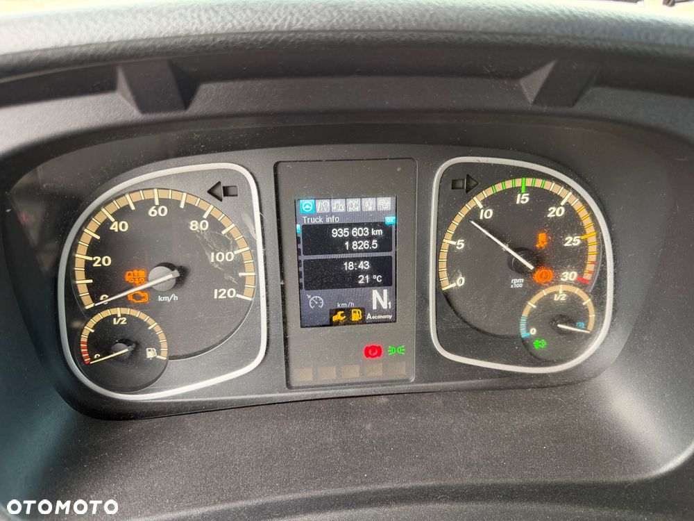 Mercedes-Benz Atego 1230 - 12