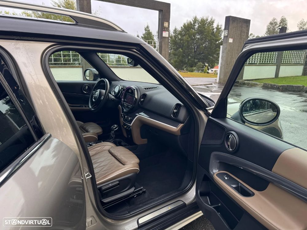 MINI Countryman Cooper SE ALL4 Auto - 29