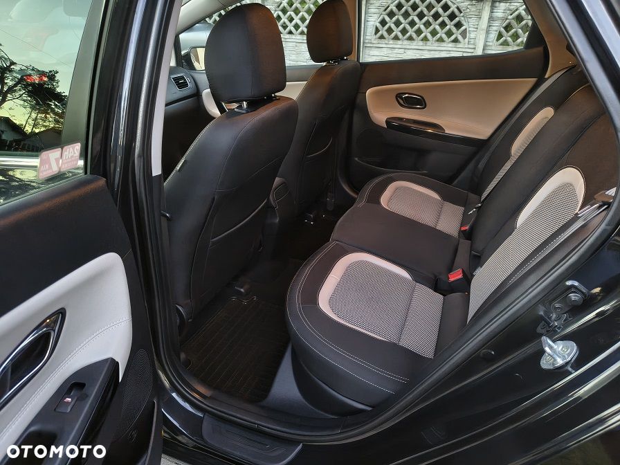 Kia Ceed 1.6 GDI L Business Line - 13