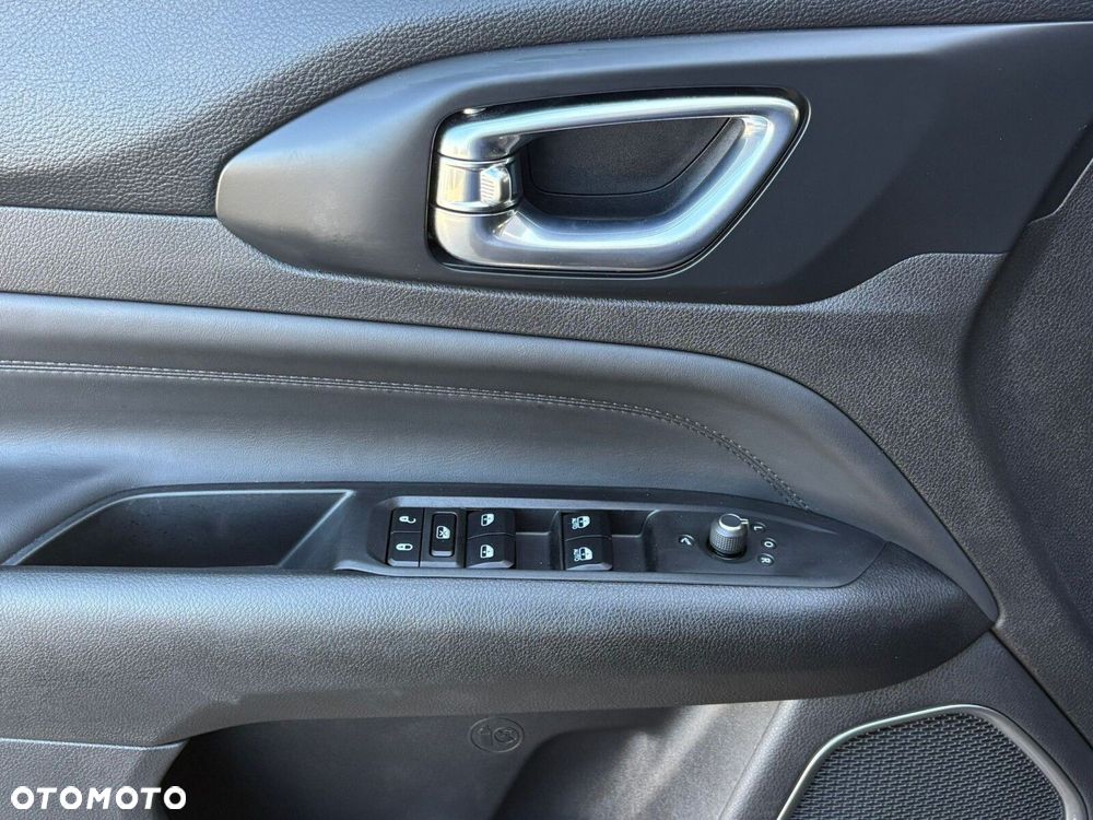 Jeep Compass 1.5 T4 mHEV Limited FWD S&S DCT - 9