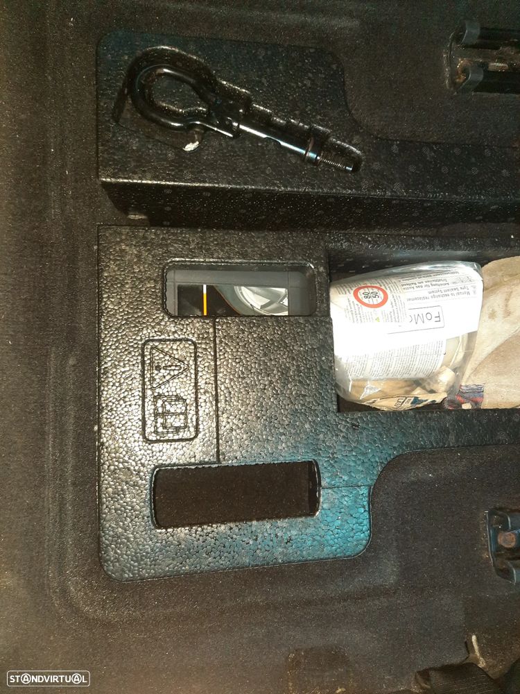 Ford S-Max 1.8 TDCi Titanium 7L - 13