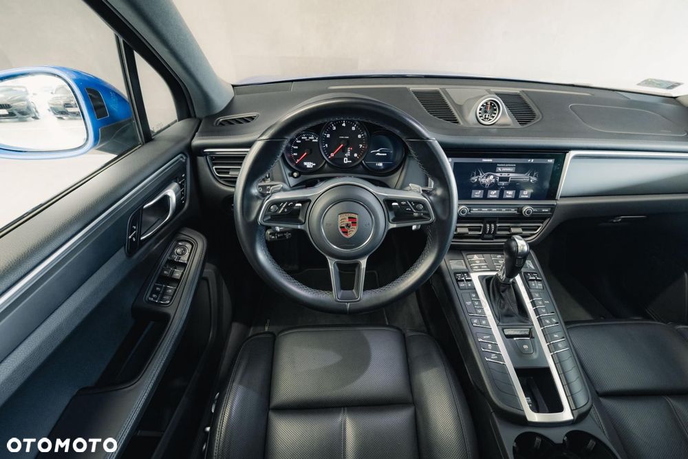 Porsche Macan Standard - 12