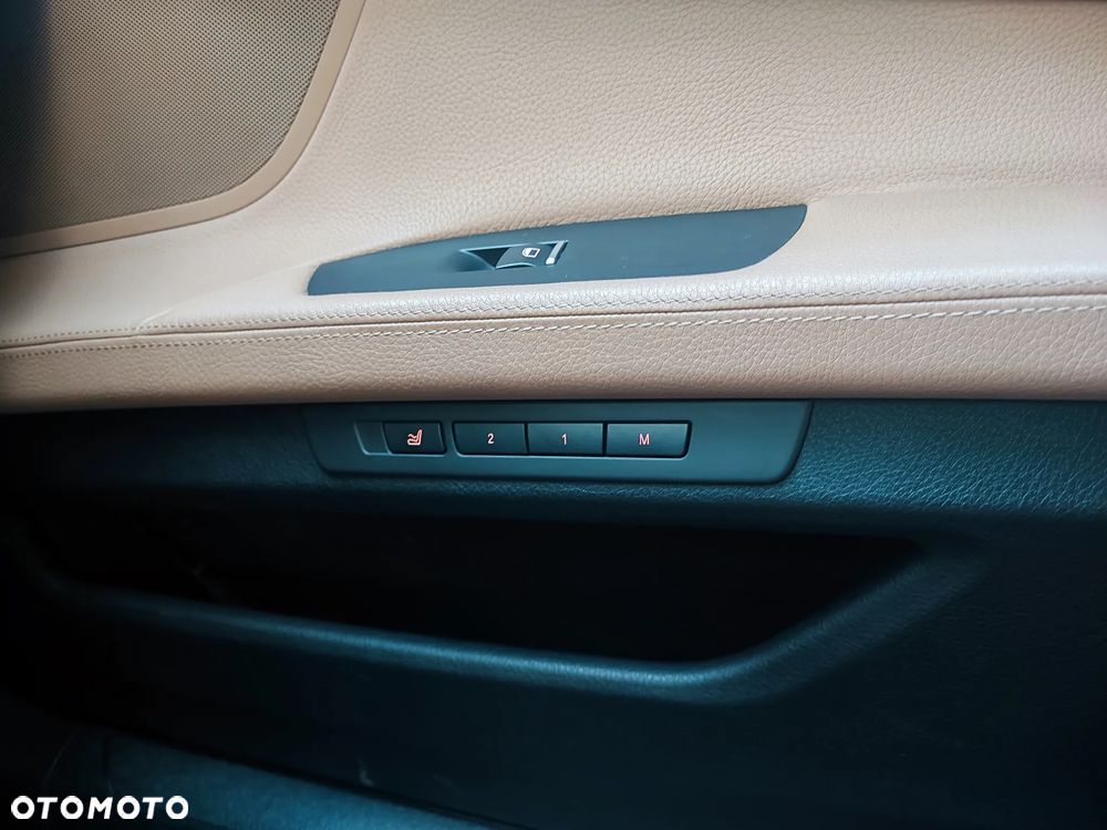 BMW Seria 7 730d xDrive - 18