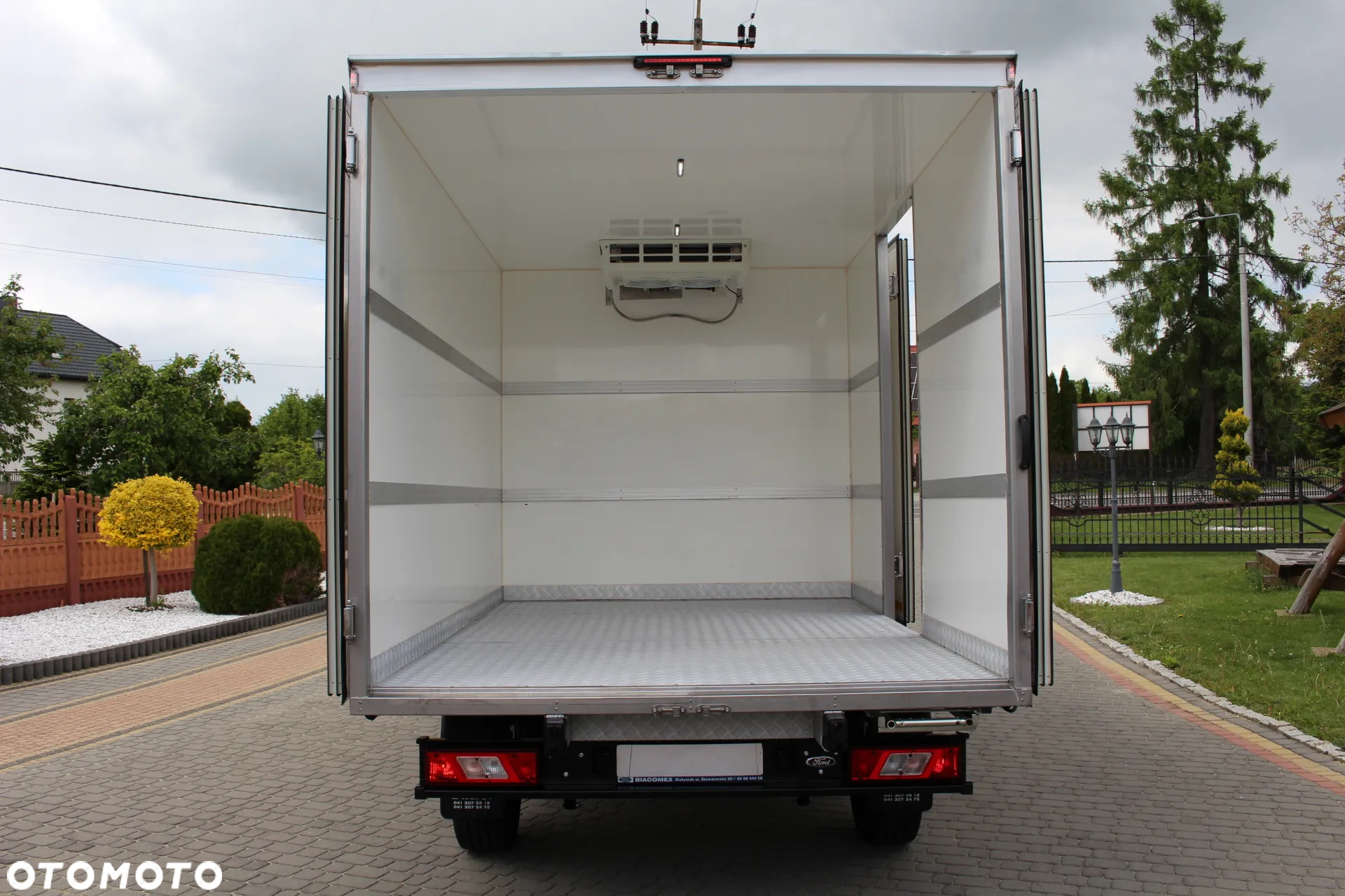 Ford TRANSIT / CHŁODNIA / IZOTERMA / POLSKI SALON / NISKI PRZEBIEG / JAK NOWY/ - 21
