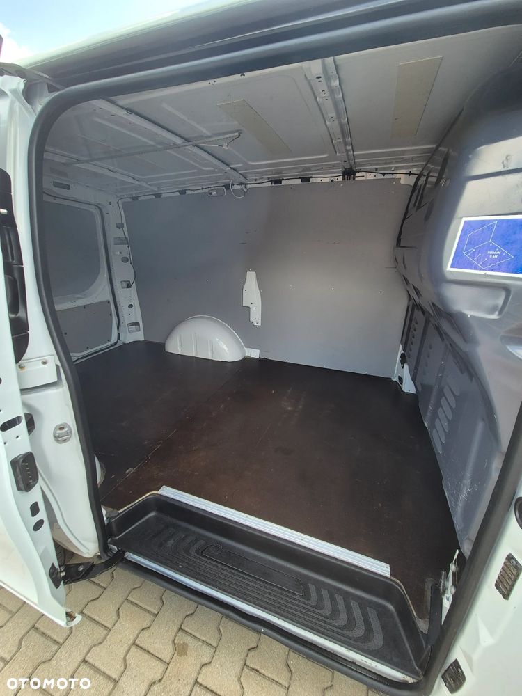 Mercedes-Benz Vito LONG 2,2CDI 2019r 130Tys km RWD 100%Bezwypadkowy Super stan Gwarancja przebiegu - 28