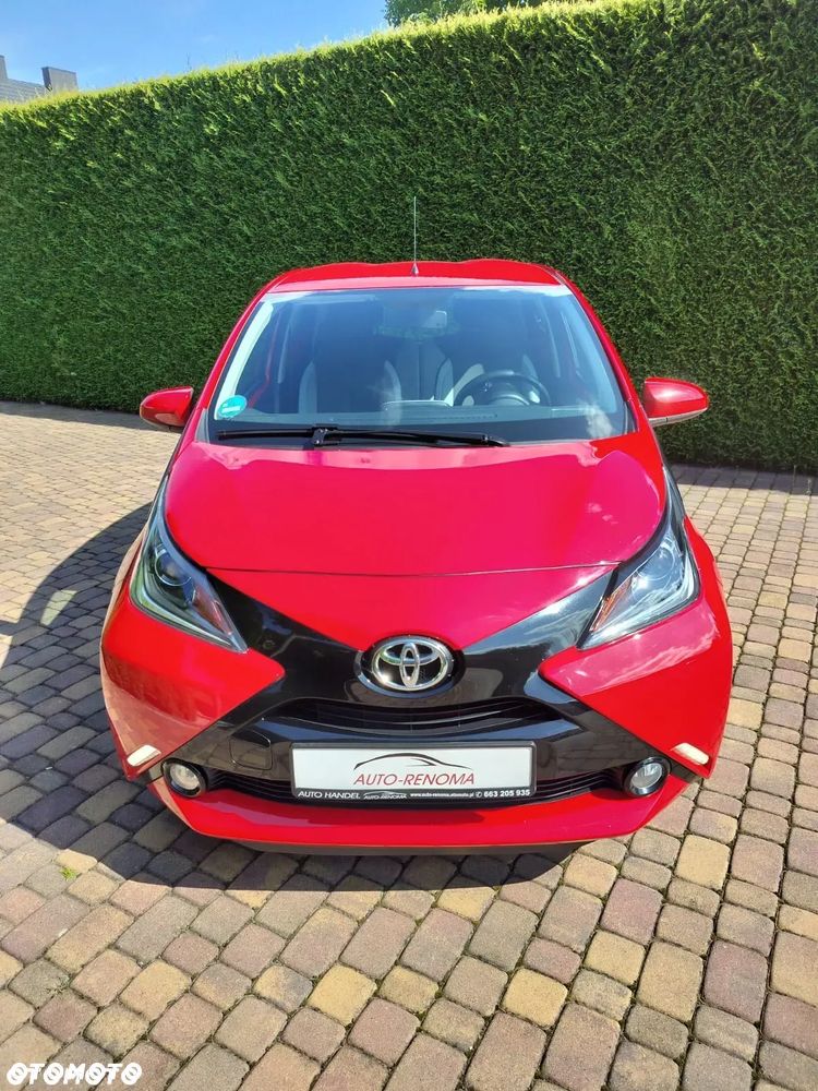 Toyota Aygo x-play touch - 33