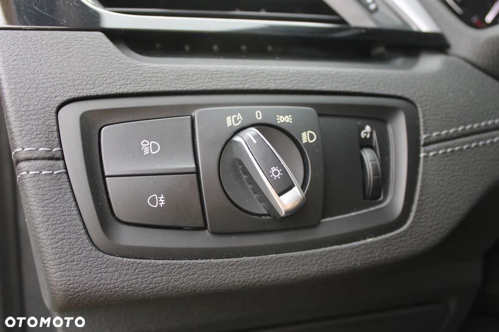 BMW X2 sDrive18i - 25