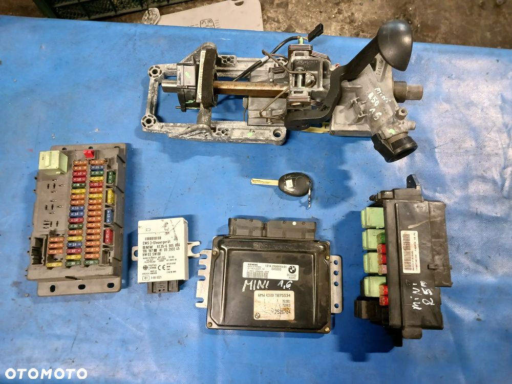 Zestaw startowy do odpalenia Mini COOPER R50 1.6B sterownik silnika ECU 7520019 S118012001M Immo Pestka Kluczyk stacyjka moduł komplet - 1