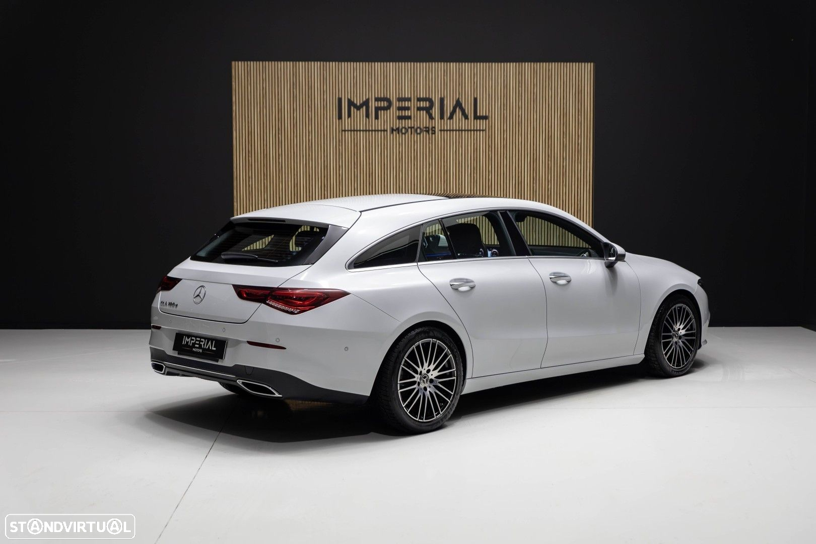 Mercedes-Benz CLA 180 d Shooting Brake 7G-DCT Progressive - 3