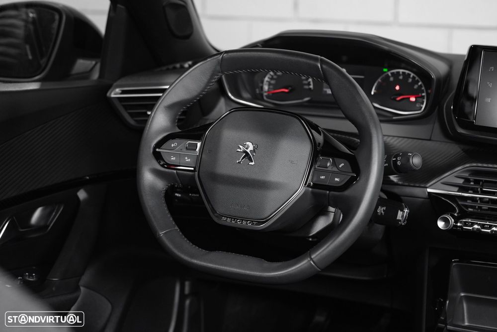 Peugeot 2008 1.2 PureTech Active - 7