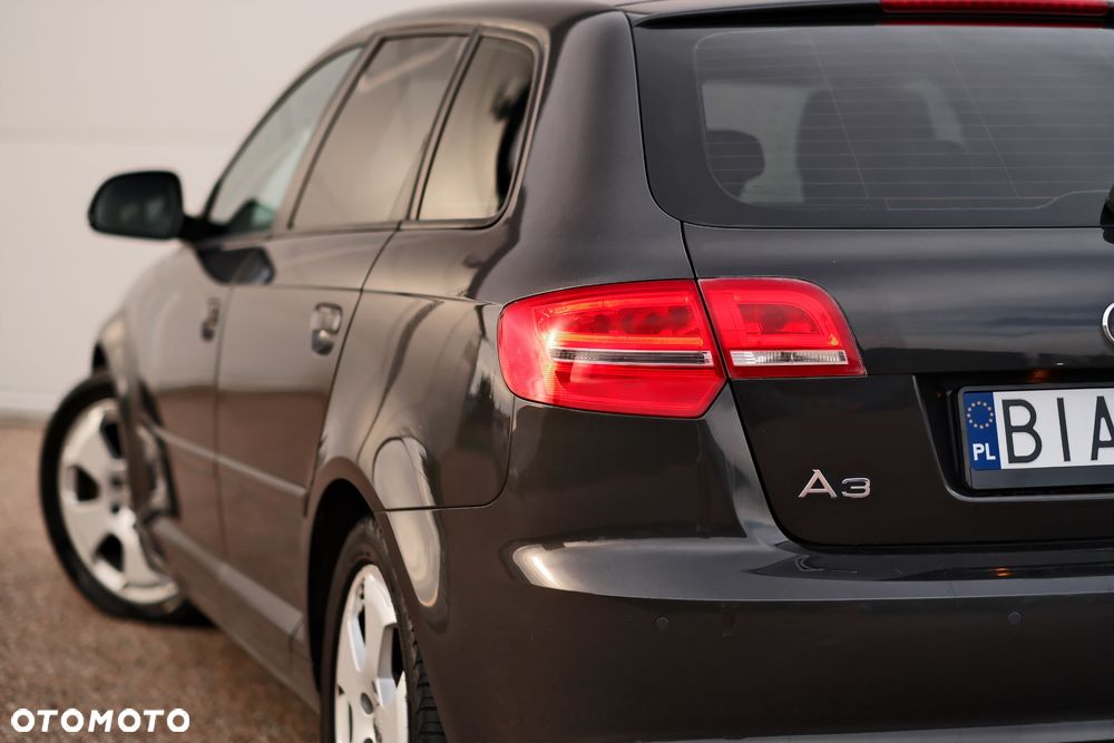 Audi A3 Sportback 2.0 TDI DPF quattro S line Sportpaket (plus) - 13