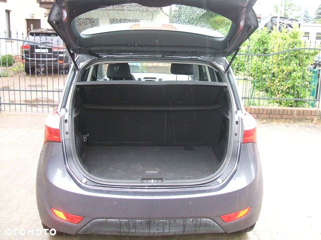 Hyundai ix20 1.4 blue Space+ - 9
