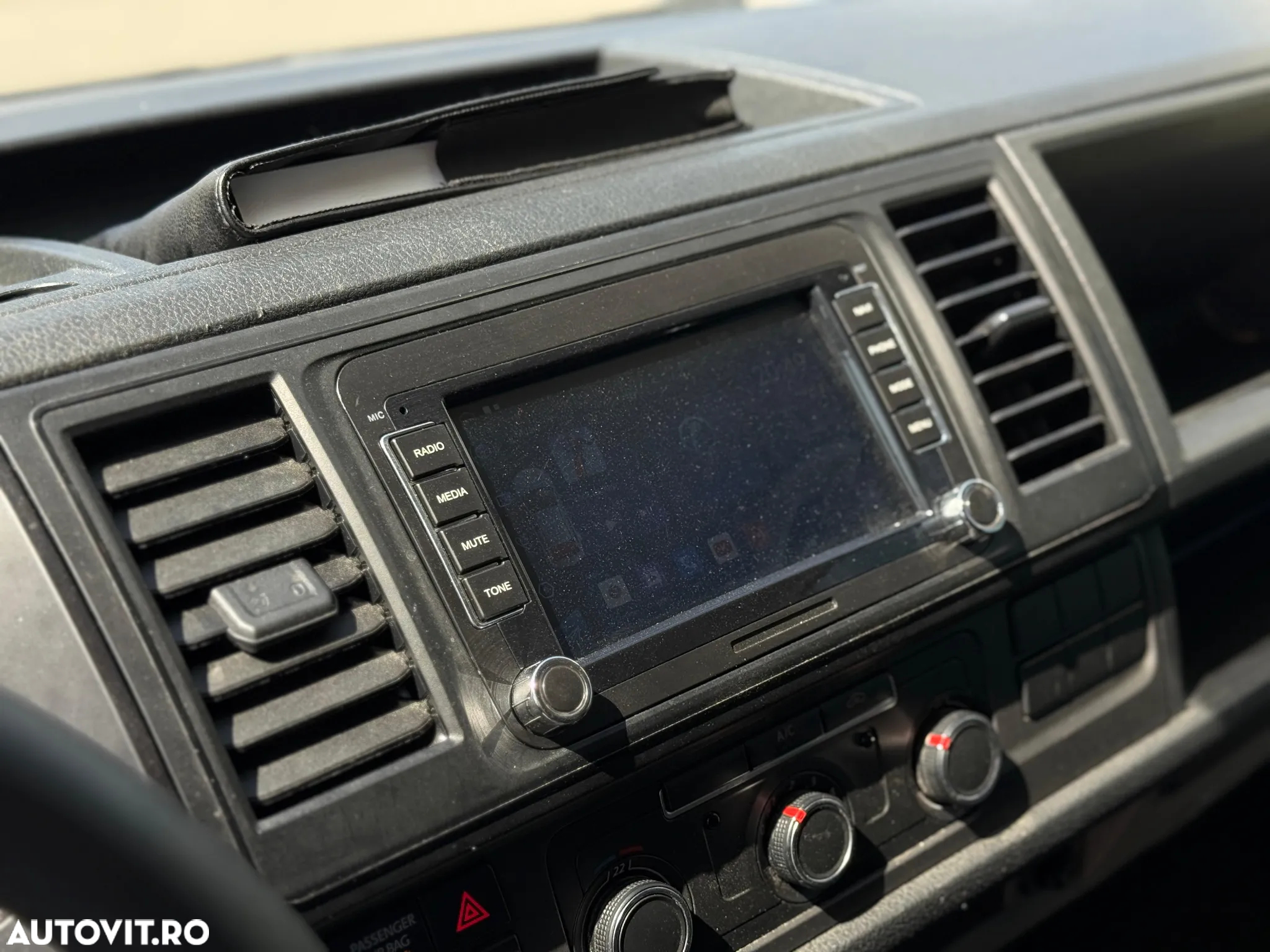 Volkswagen Transporter Sasiu CD T6 2.0 TDI LR - 13