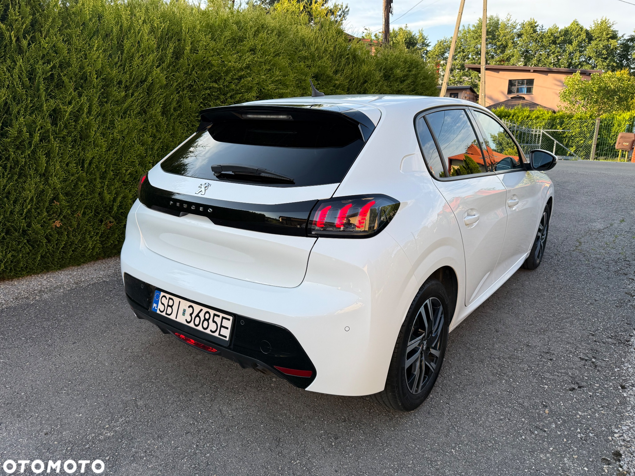 Peugeot 208 PureTech 100 Allure Pack - 4
