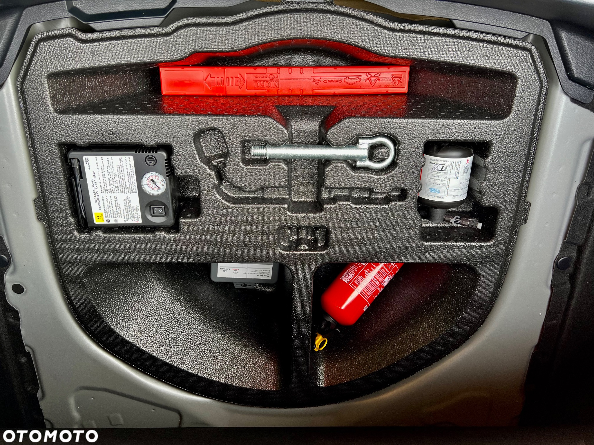 Toyota Corolla 1.5 Comfort - 11