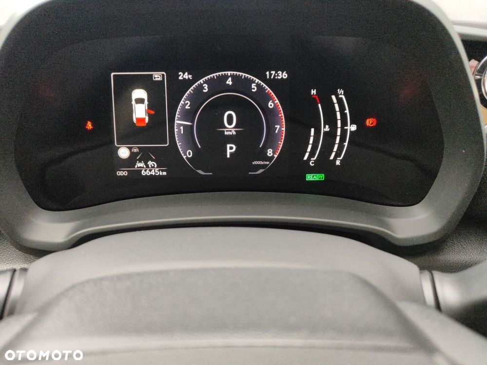 Lexus LBX 1.5 Hybrid - 2