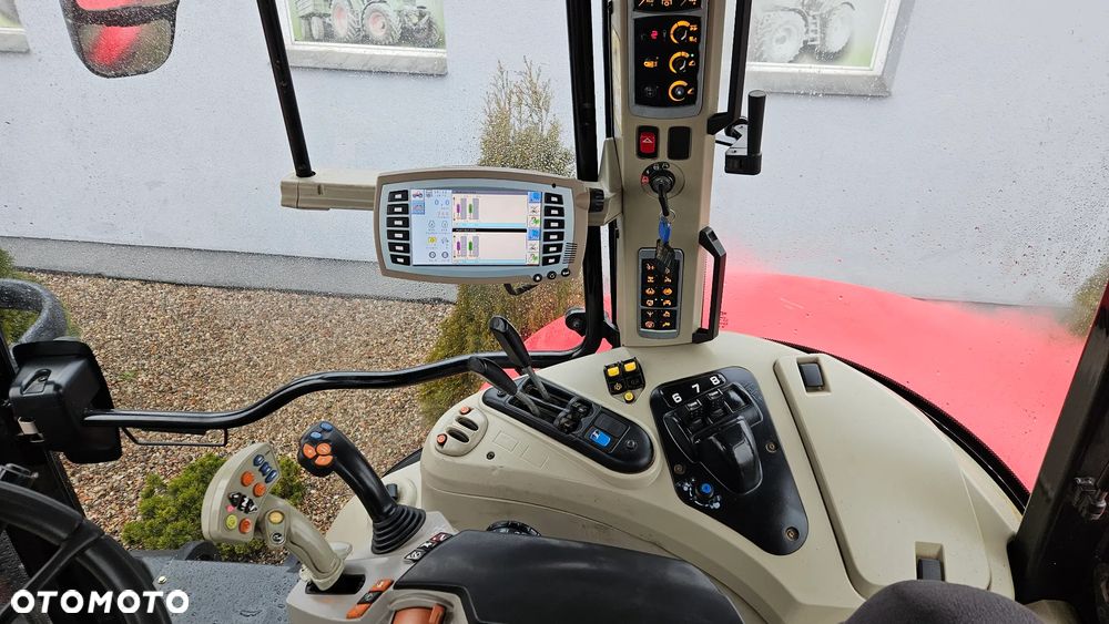 Massey Ferguson 7724 - 18