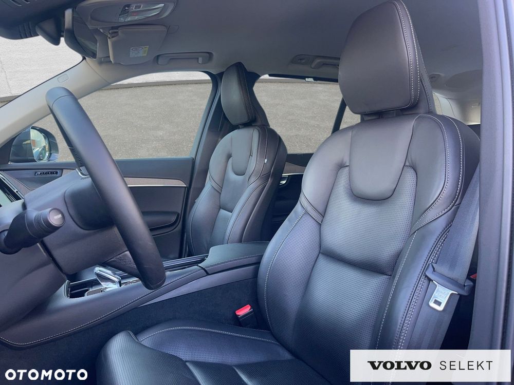 Volvo XC 90 - 12