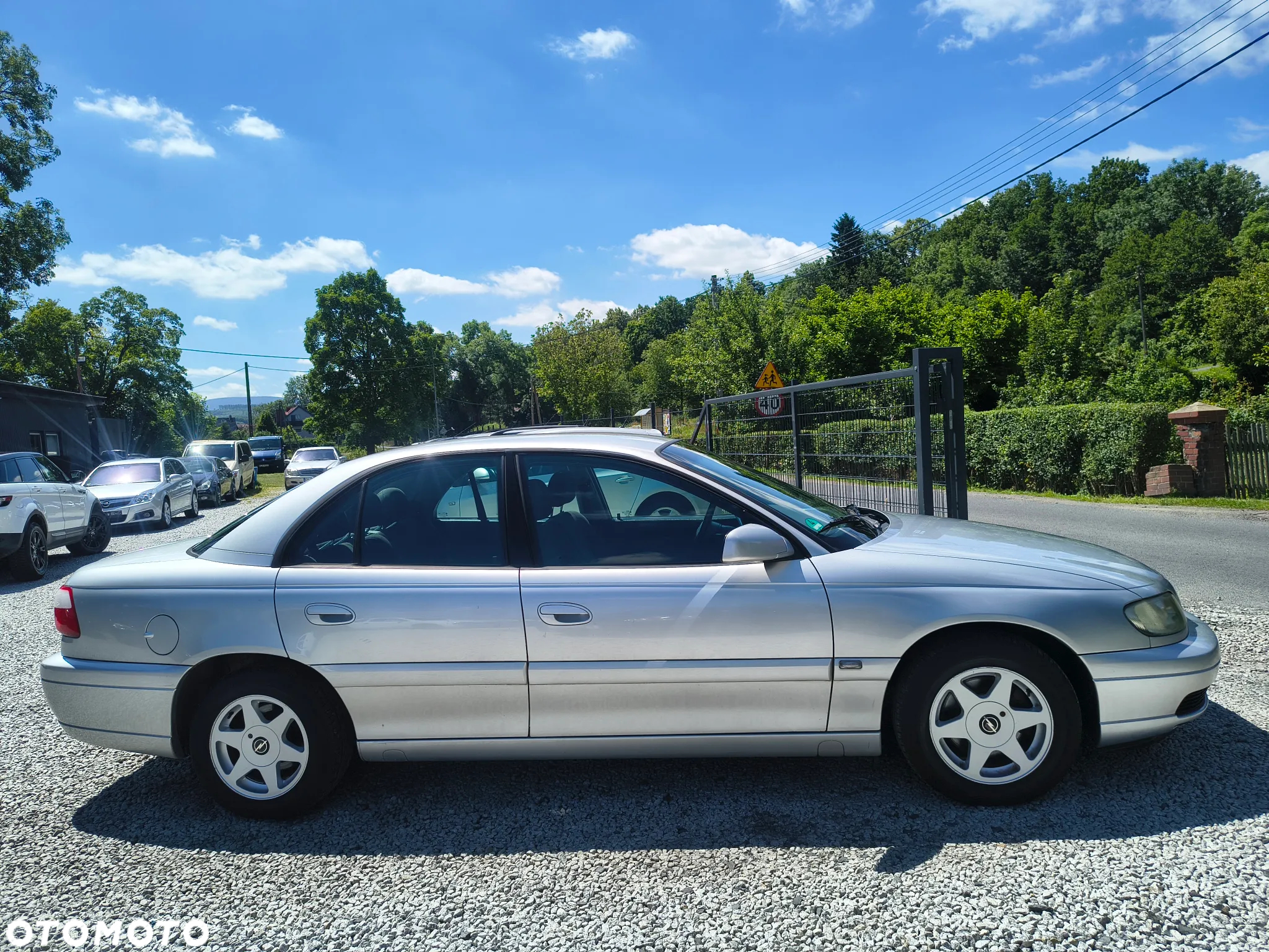 Opel Omega 2.2 Elegance - 4