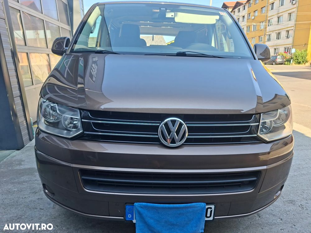 VOLKSWAGEN Multivan 2011 — imagine 14
