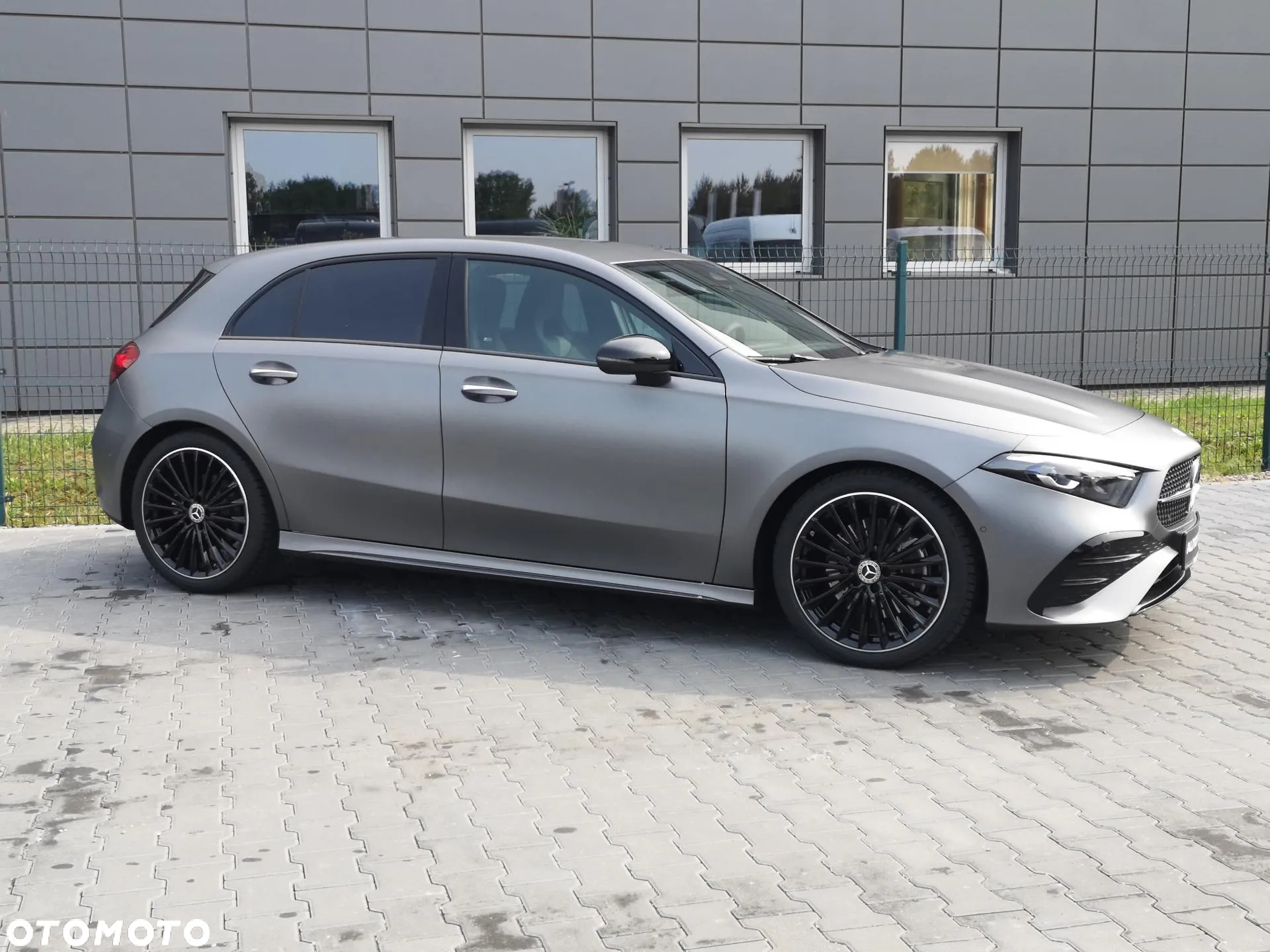 Mercedes-Benz Klasa A 220 4Matic 7G-DCT AMG Line - 5